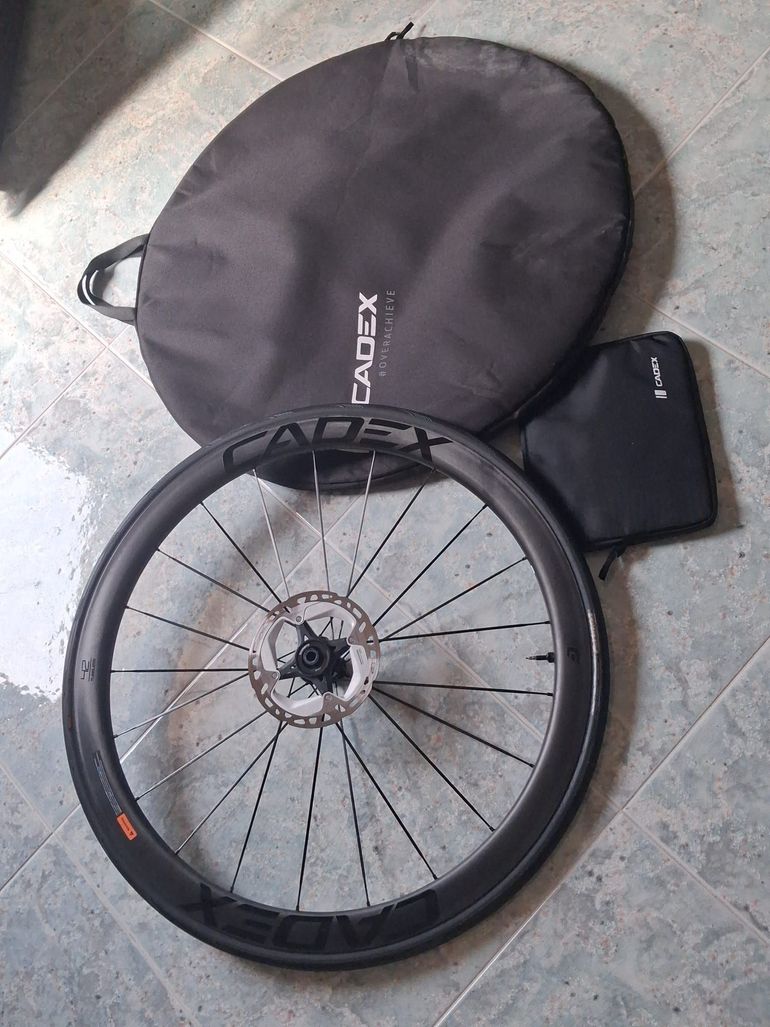 Cadex Wheels 2023 bike usato — immagine 2 di 9