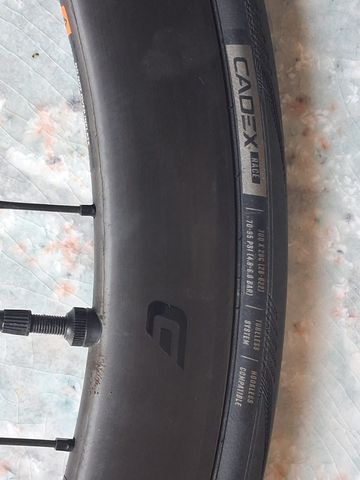Cadex Wheels 2023 bike usato — immagine 1 di 9