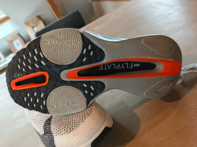 Brugt Nike Alphafly 3 bike — billede 4 af 4