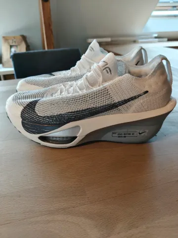 Brugt Nike Alphafly 3 bike — billede 1 af 4