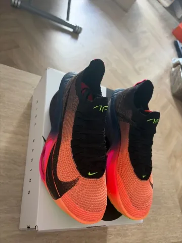 Brugt Nike Air Zoom Alphafly 3 bike — billede 2 af 6