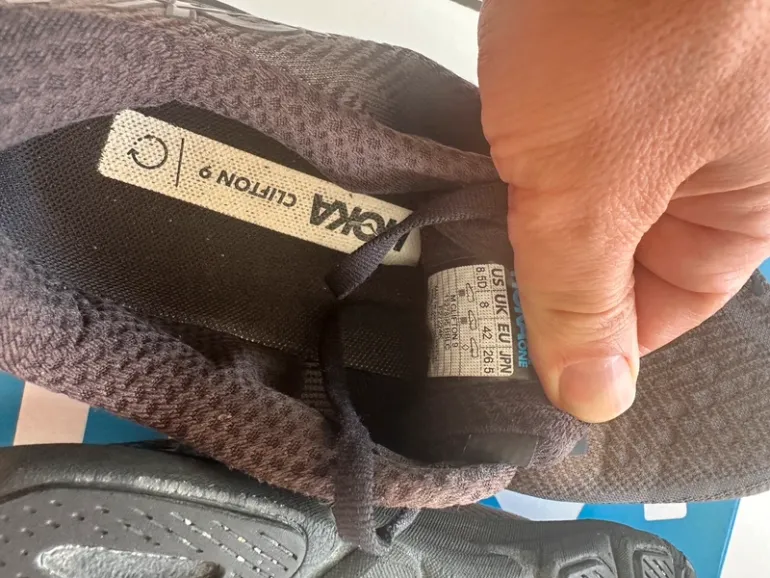 Used Hoka Clifton 9 bike — image 9 of 9