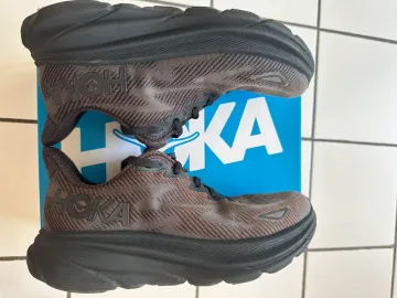 Used Hoka Clifton 9 bike — image 8 of 9