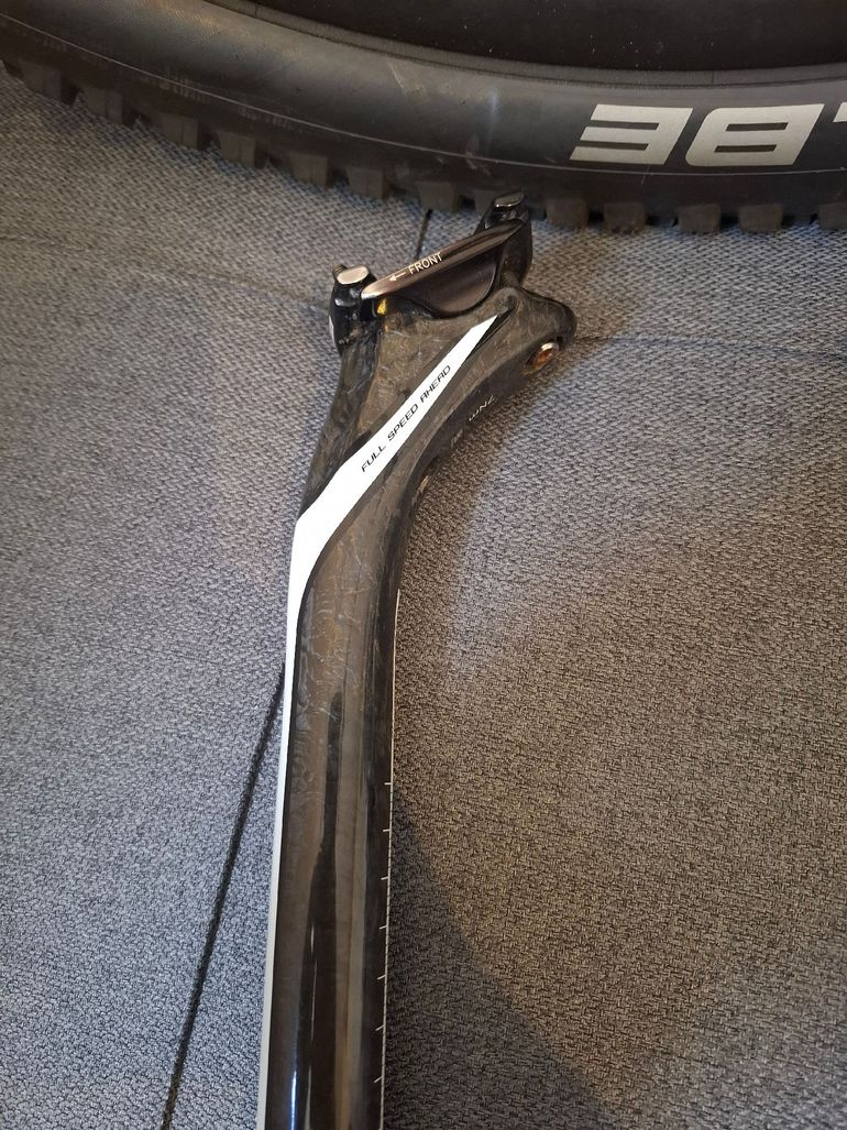 Used Fsa K-Force Light bike — image 2 of 5