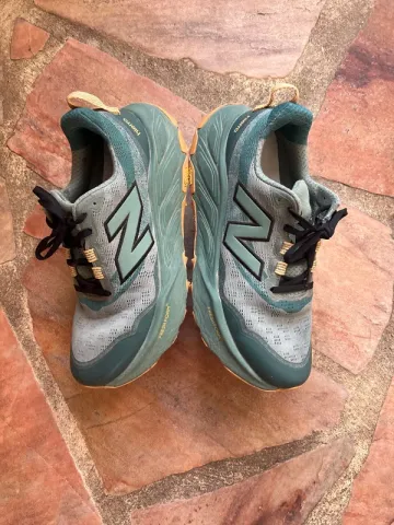 Brugt New Balance Hierro Fresh Foam bike — billede 1 af 7