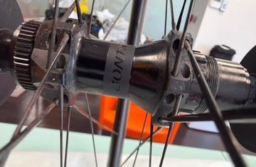 Brugt Bontrager Aeolus Pro 37 Rear Wheel bike — billede 6 af 7