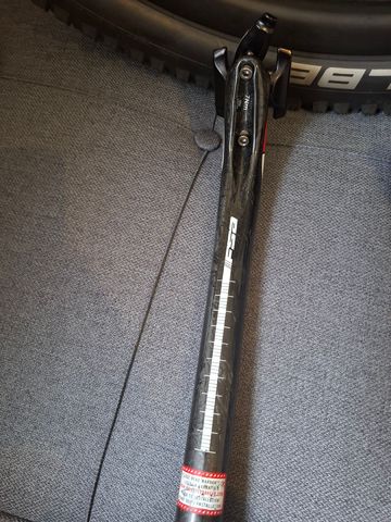 Fsa K-Force Seatpost bike usato — immagine 3 di 4