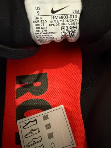 Used Nike Vomero 18 bike — image 7 of 12