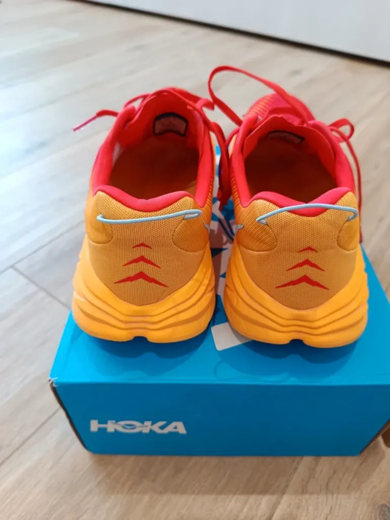 Used Hoka Rincon 3 bike — image 4 of 6