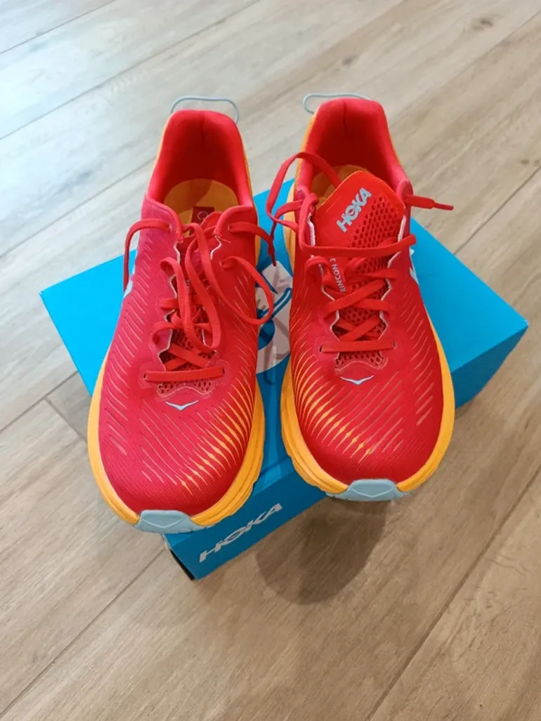 Used Hoka Rincon 3 bike — image 2 of 6