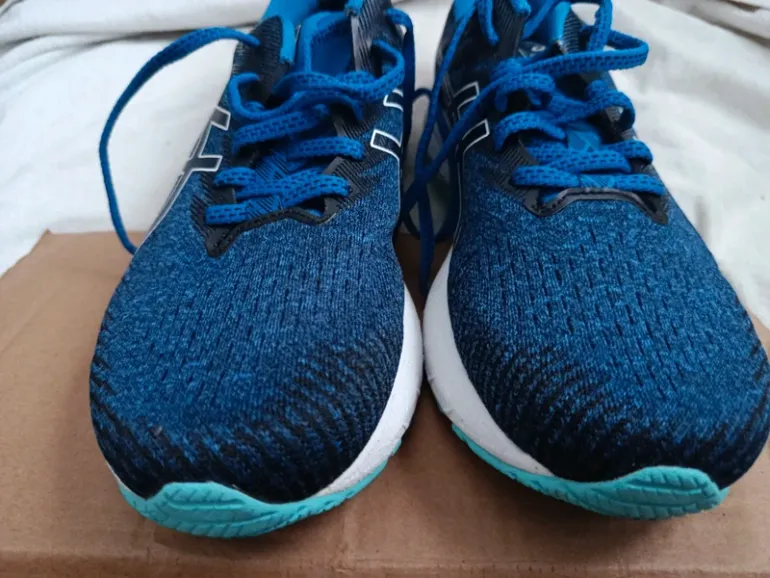 Used Asics GT-2000 bike — image 4 of 13