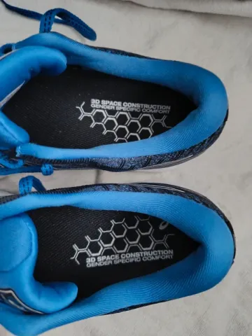 Used Asics GT-2000 bike — image 6 of 13