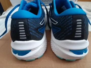Used Asics GT-2000 bike — image 5 of 13