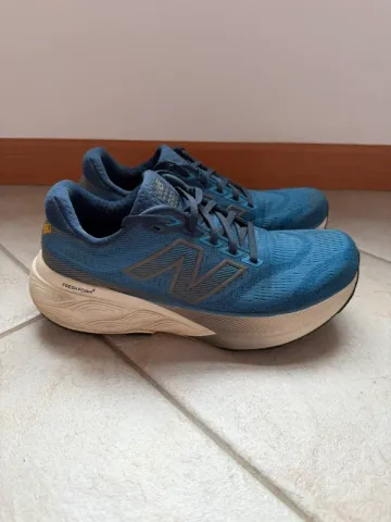 Used New Balance Fresh Foam 880 bike — image 1 of 6