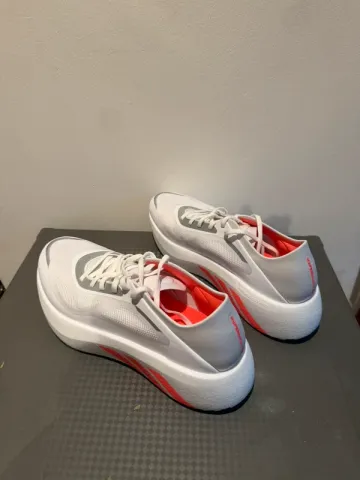 Used Adidas Hyperboost bike — image 5 of 7