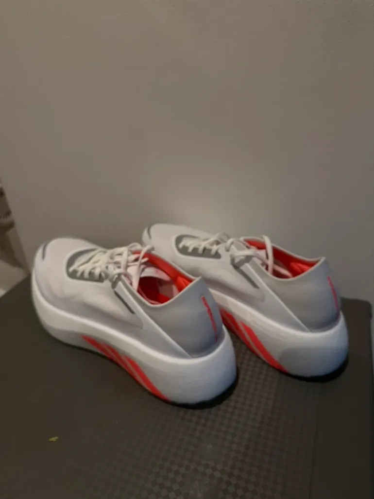 Used Adidas Hyperboost bike — image 7 of 7