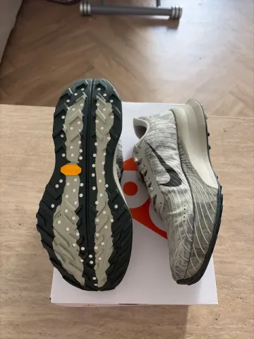 Used Nike ACG Ultrafly Trail bike — image 3 of 5