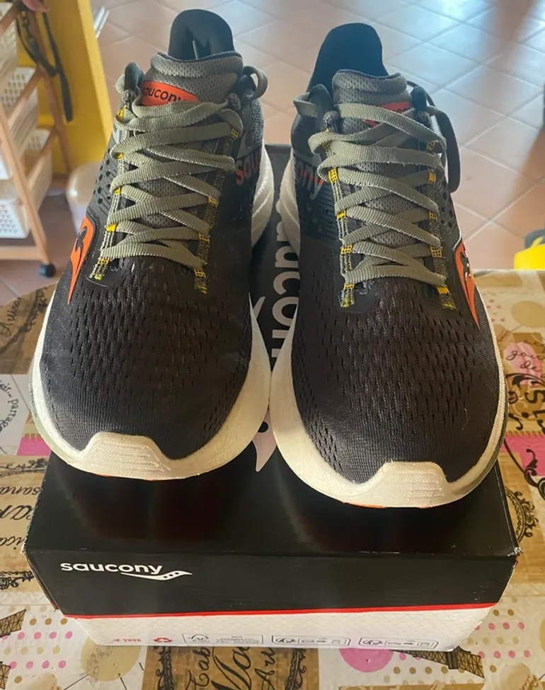 Used Saucony Ride 17 bike — image 2 of 6