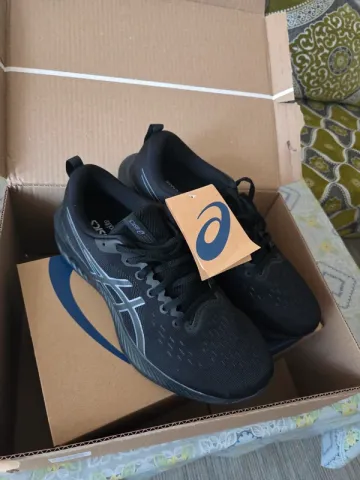 Used Asics Gel-Excite 10 bike — image 1 of 10