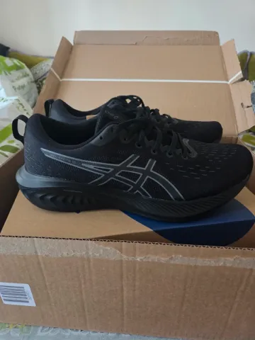 Used Asics Gel-Excite 10 bike — image 3 of 10