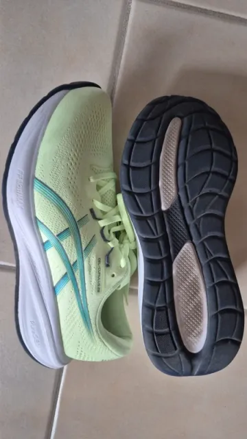 Used Asics Gel Cumulus 28 2026 bike — image 3 of 6