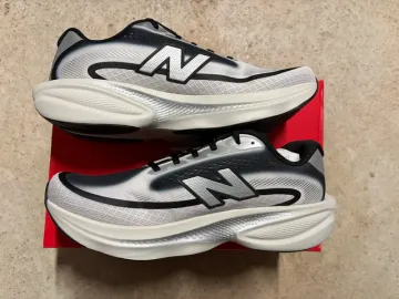 Used New Balance Running Shoes bike — image 2 of 7