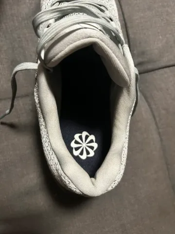 Used Nike Running Shoes bike — image 7 of 8