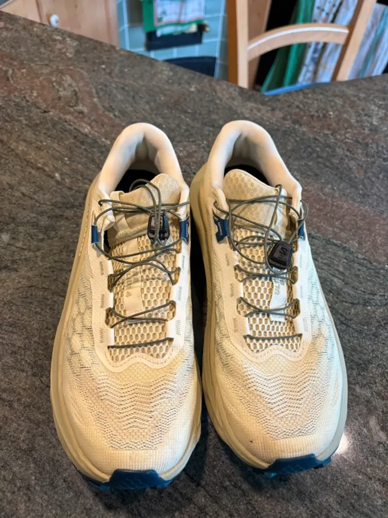 Used Salomon Ultra Glide 4 Running Shoes