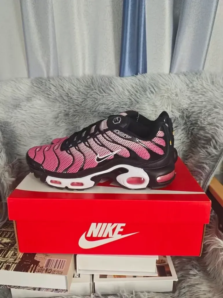 Used Nike Air Max Portal tn bike — image 2 of 7
