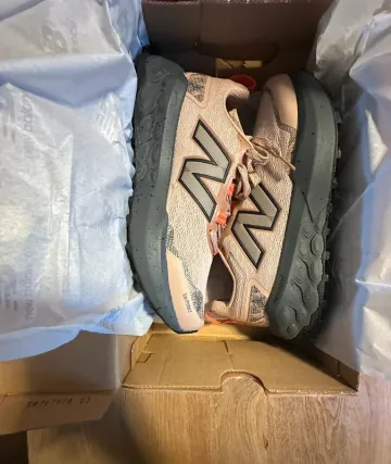 Used New Balance Fresh Foam X Garoé V2 bike — image 2 of 10