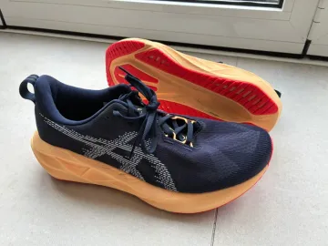 Used Asics Novablast bike — image 1 of 7