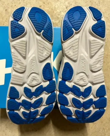 Used Hoka Clifton 10 bike — image 4 of 5