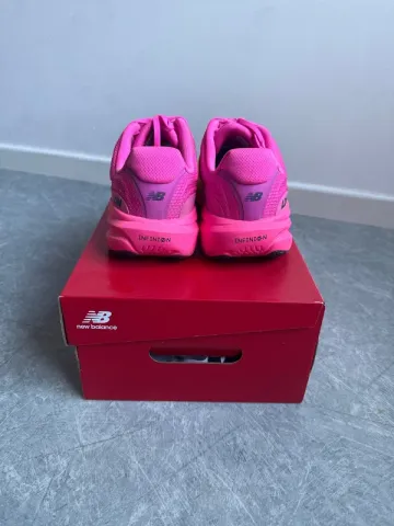 Used New Balance M10802XQ M1080 V15 bike — image 4 of 7