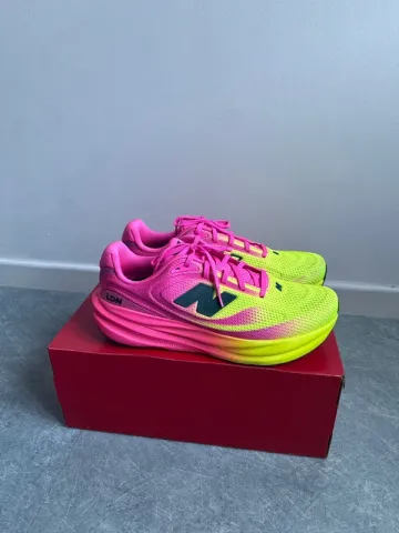 Used New Balance M10802XQ M1080 V15 bike — image 1 of 7