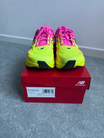Used New Balance M10802XQ M1080 V15 bike — image 2 of 7