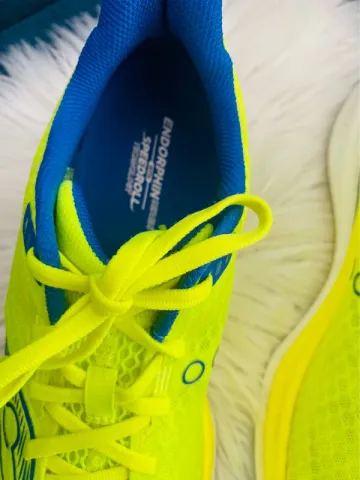 Used Saucony Endorphin Speed 5 bike — image 3 of 5