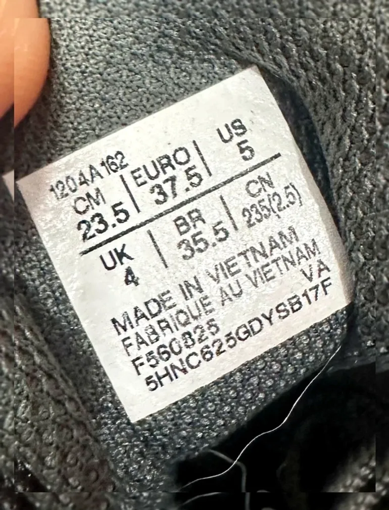 Used Asics Gel Venture 6 bike — image 11 of 11