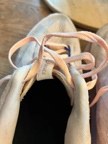 Used Asics Novablast 5 bike — image 5 of 7