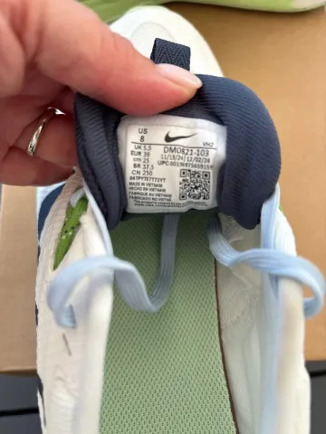 Used Nike Juniper Trail 2 bike — image 5 of 6