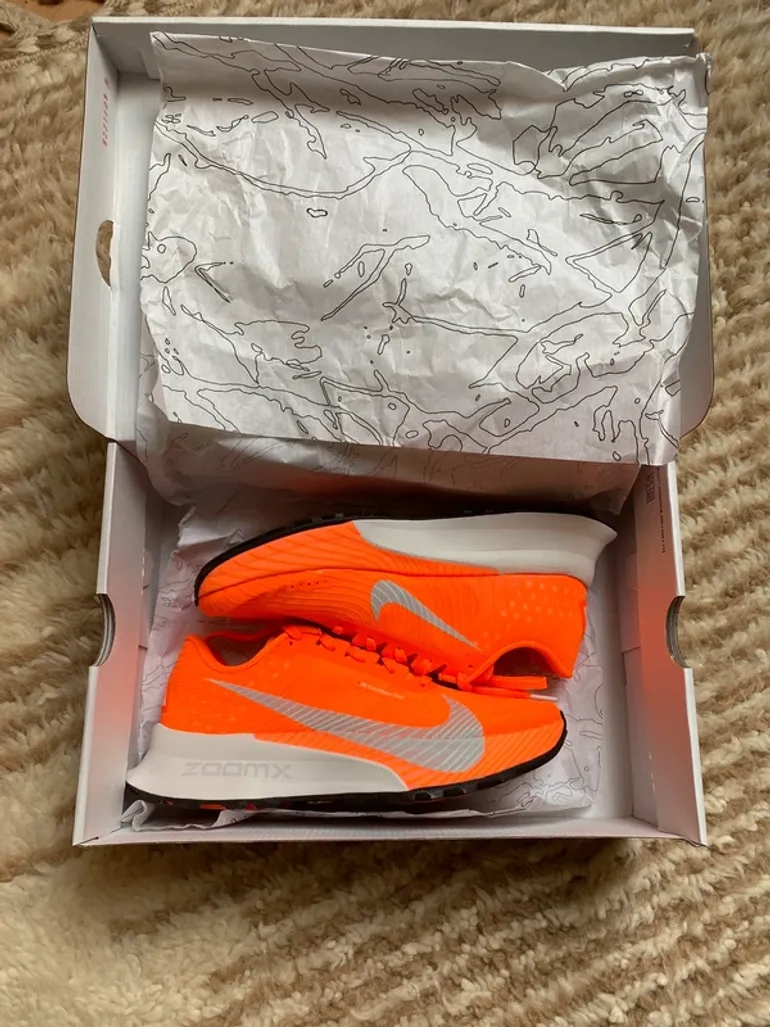 Used Division Nike Ultra Trail 2 bike — image 2 of 9