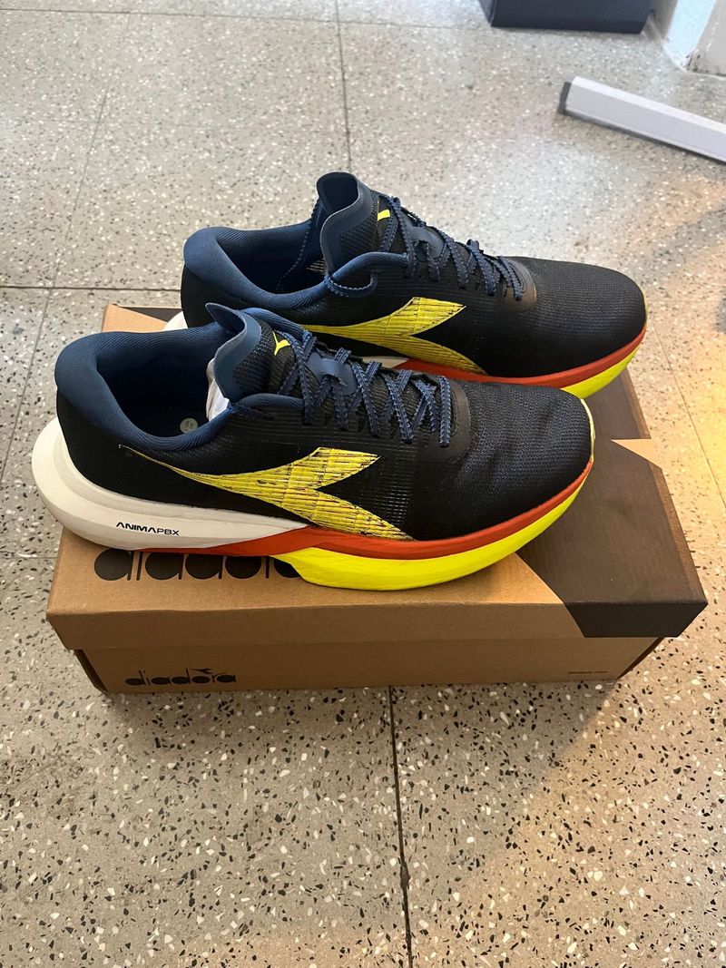 Used Diadora Gara Carbon 3 2026 Running Shoes