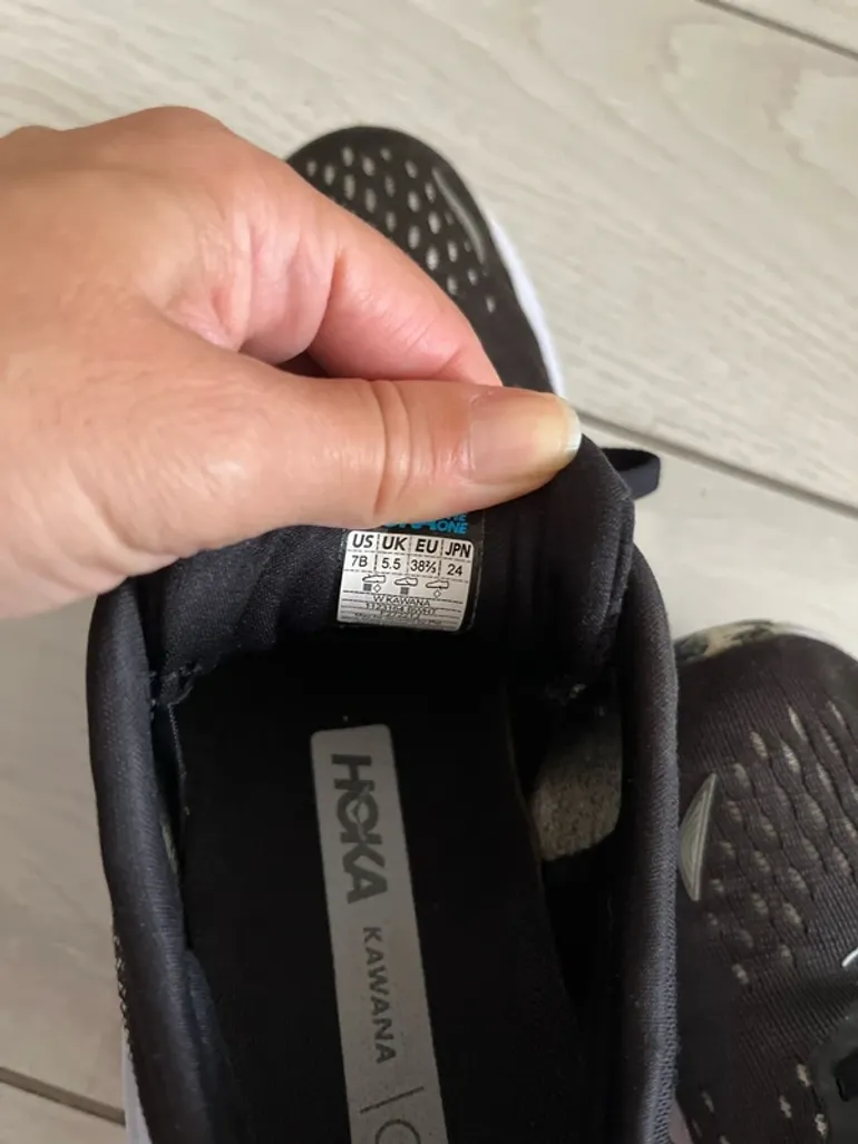 Used Hoka Running Shoes bike — image 5 of 6