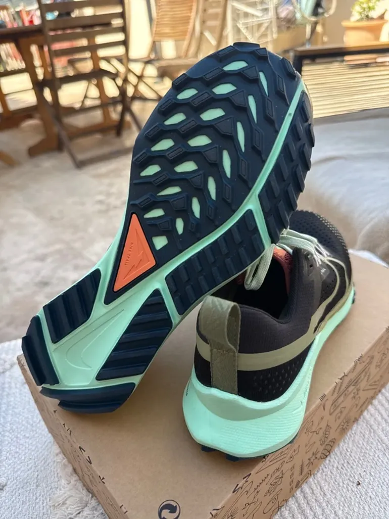 Used Pegasus Nike React Trail 4 bike — image 6 of 7