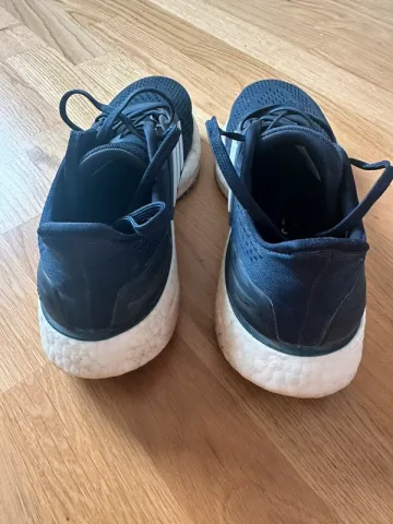 Used Adidas Pureboost 23 bike — image 5 of 8
