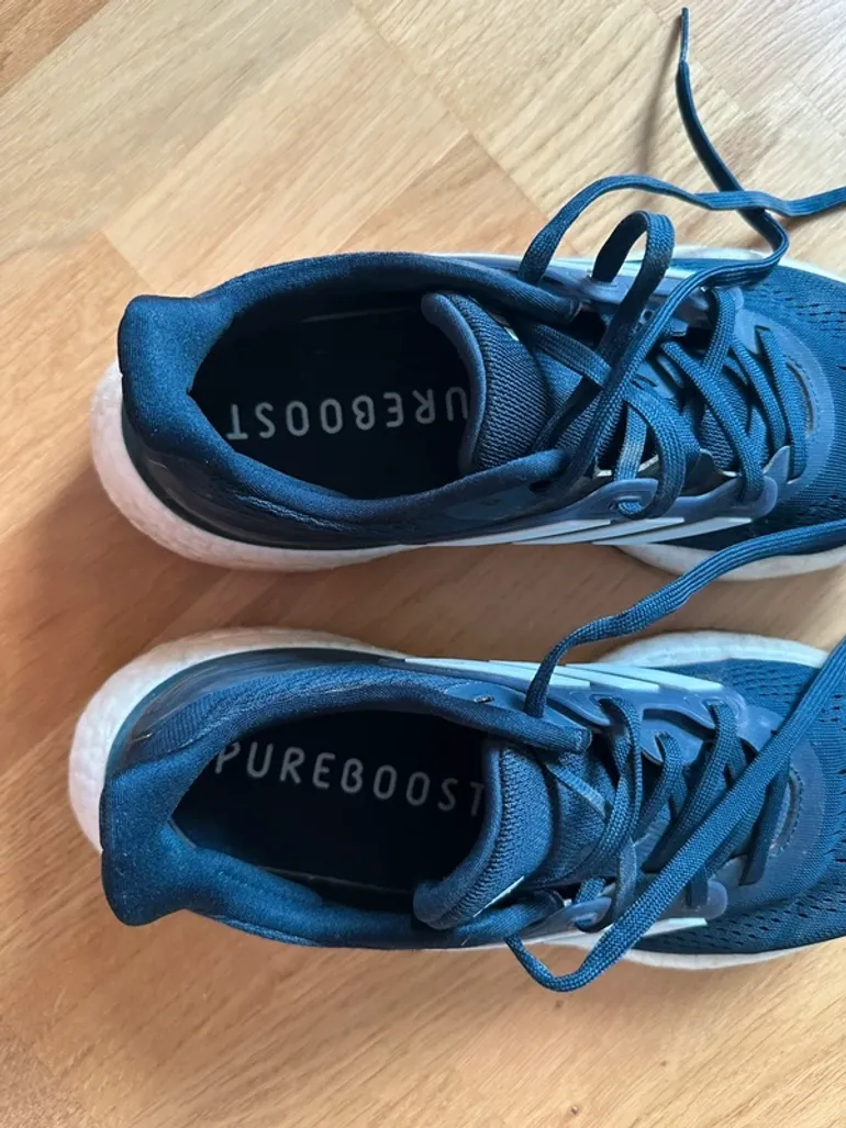 Used Adidas Pureboost 23 bike — image 6 of 8
