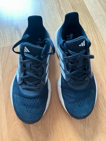 Used Adidas Pureboost 23 bike — image 2 of 8