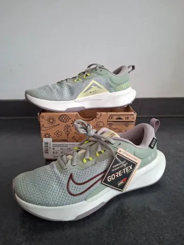 Used Nike Juniper Trail 2 GTX bike — image 1 of 5