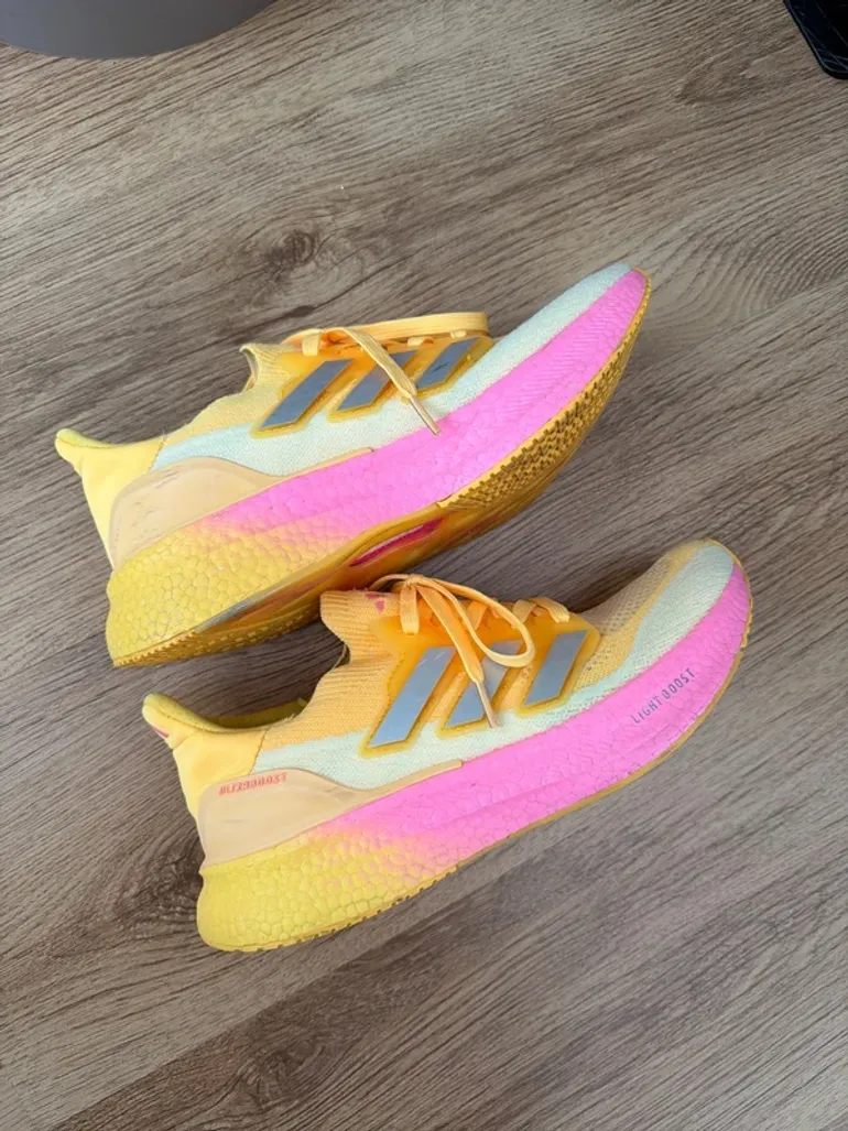 Used Adidas Ultraboost bike — image 2 of 5