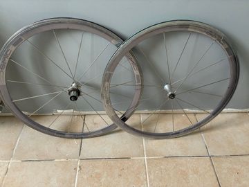 Mavic Cosmic Aluminium Wheel 2000 bike usato — immagine 1 di 3