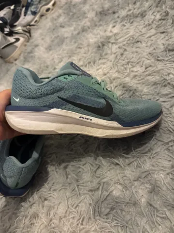 Brugt Nike Running Shoes bike — billede 3 af 4